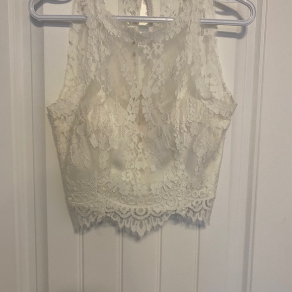 Lillian Wild “Addie” wedding top. Ivory Vine Lace crop - Picture 3 of 7